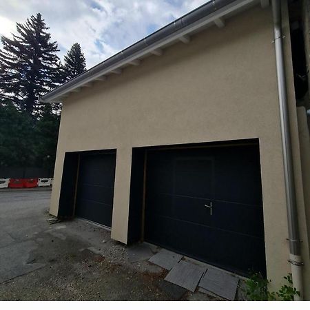 Bienvenue Chez Les Trutes Apartment Modane Bagian luar foto