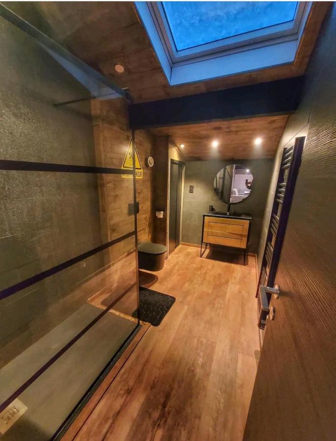Bienvenue Chez Les Trutes Apartment Modane Bagian luar foto